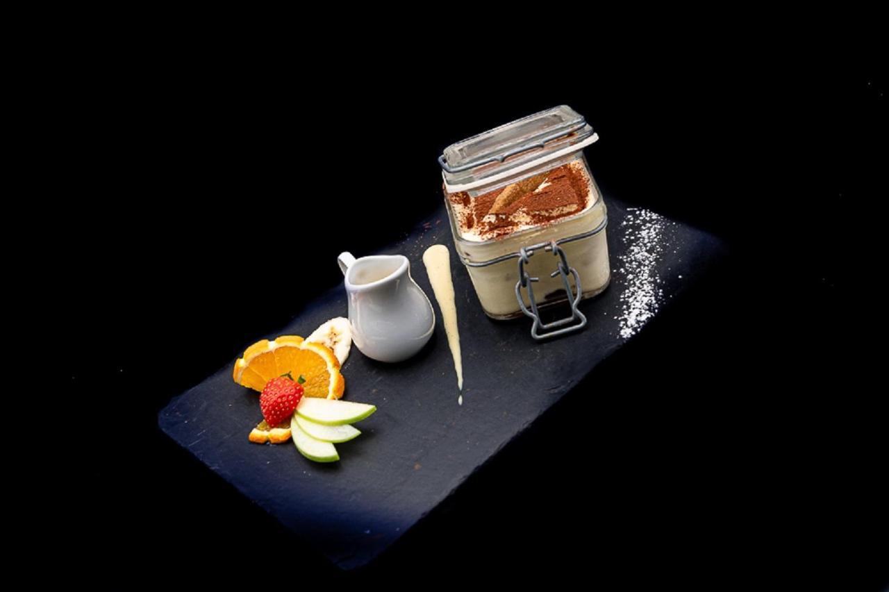 Auberge De L'Orangerie, BW Signature Collection Σαλάνς Εξωτερικό φωτογραφία